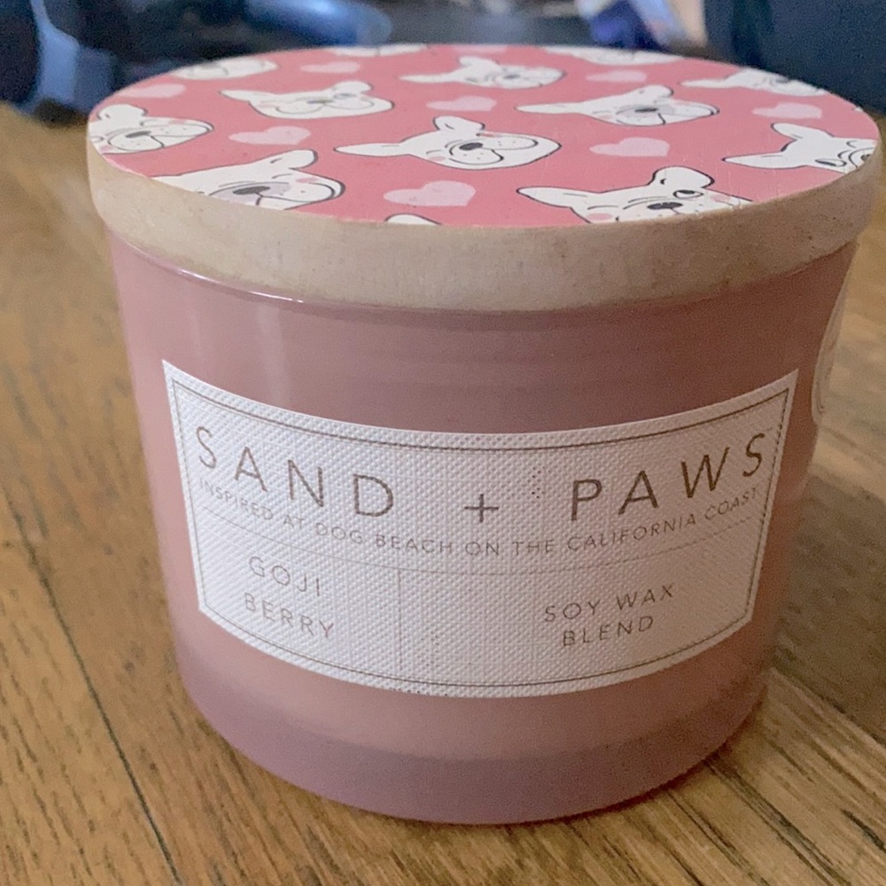 New Sand + Paws 3 Wick Goji Berry Candle